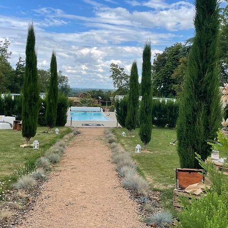 Le Domaine Hotel La Chapelle-de-Guinchay Exterior photo